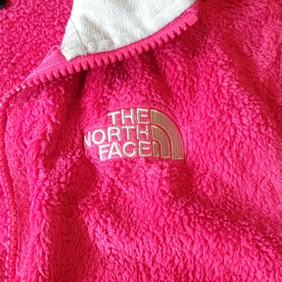 North Face pink fuzzy fleece zip up - Picture 3 of 4